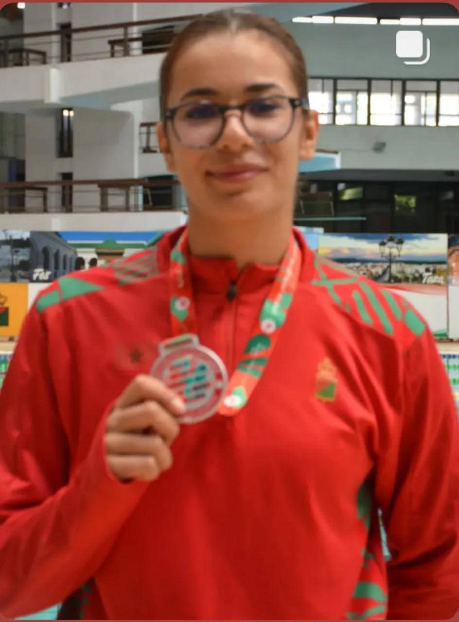 تألق النادي الرياضي المكناسي للسباحة خلال البطولة العربية بالدار البيضاء