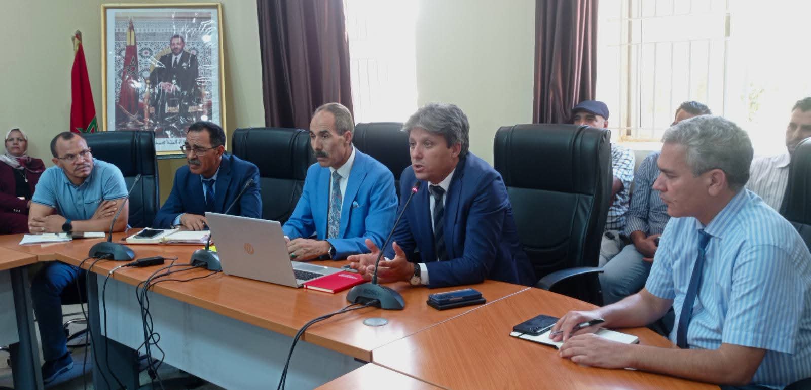 مديرية مكناس: تنظيم لقاءات تواصلية تنسيقية بالمديرية الإقليمية بمكناس مع السيدات والسادة مديرات ومديري المؤسسات التعليمية بالإقليم مديرية مكناس: تنظيم لقاءات تواصلية تنسيقية بالمديرية الإقليمية بمكناس مع السيدات والسادة مديرات ومديري المؤسسات التعليمية بالإقليم