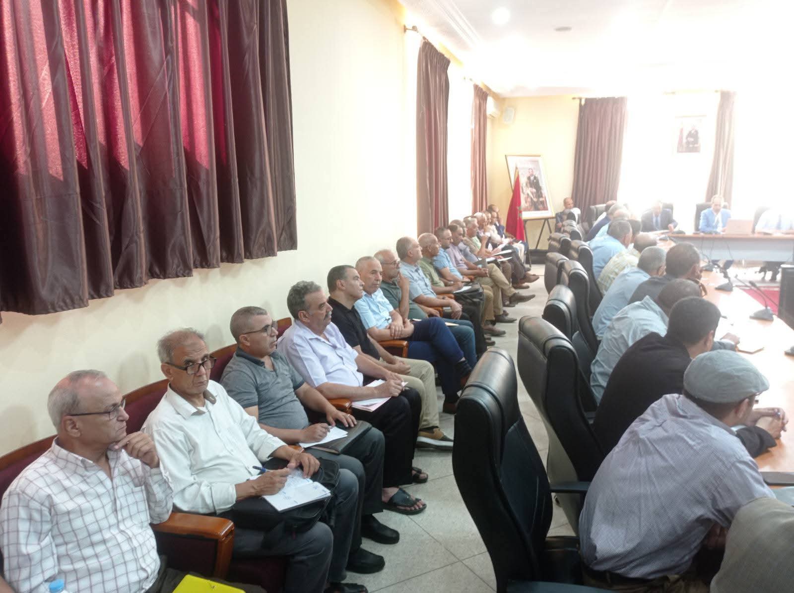 مديرية مكناس: تنظيم لقاءات تواصلية تنسيقية بالمديرية الإقليمية بمكناس مع السيدات والسادة مديرات ومديري المؤسسات التعليمية بالإقليم مديرية مكناس: تنظيم لقاءات تواصلية تنسيقية بالمديرية الإقليمية بمكناس مع السيدات والسادة مديرات ومديري المؤسسات التعليمية بالإقليم