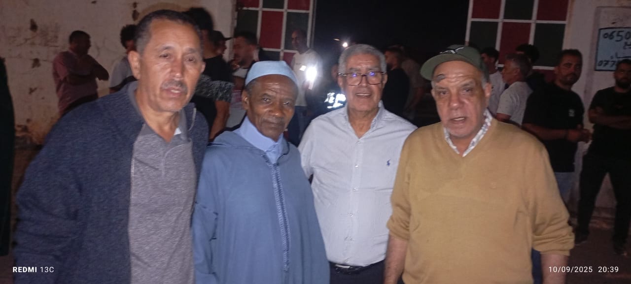 وداع حزين لعبد الصمد أزديوي بحضور أسرته ورفاقه من الرياضة والصحة بمكناس وداع حزين لعبد الصمد أزديوي بحضور أسرته ورفاقه من الرياضة والصحة بمكناس