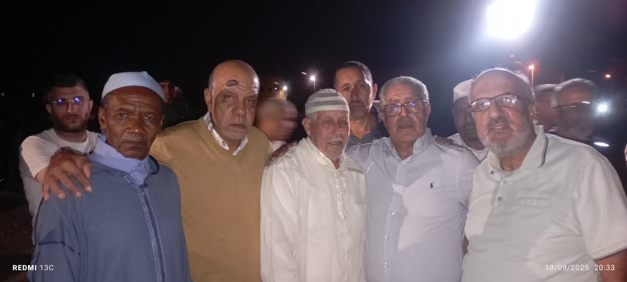 وداع حزين لعبد الصمد أزديوي بحضور أسرته ورفاقه من الرياضة والصحة بمكناس وداع حزين لعبد الصمد أزديوي بحضور أسرته ورفاقه من الرياضة والصحة بمكناس