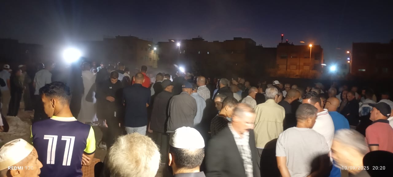 وداع حزين لعبد الصمد أزديوي بحضور أسرته ورفاقه من الرياضة والصحة بمكناس وداع حزين لعبد الصمد أزديوي بحضور أسرته ورفاقه من الرياضة والصحة بمكناس