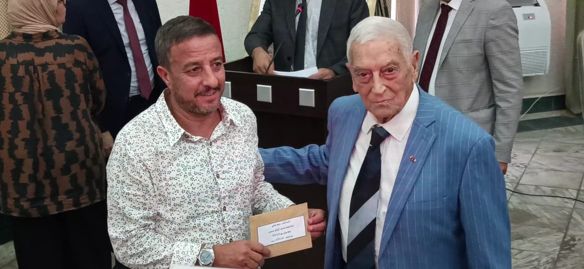 مكناس تحتفي بذكرى معركة وادي بوفكران وتكرم ثمانية من قدماء المقاومين مكناس تحتفي بذكرى معركة وادي بوفكران وتكرم ثمانية من قدماء المقاومين