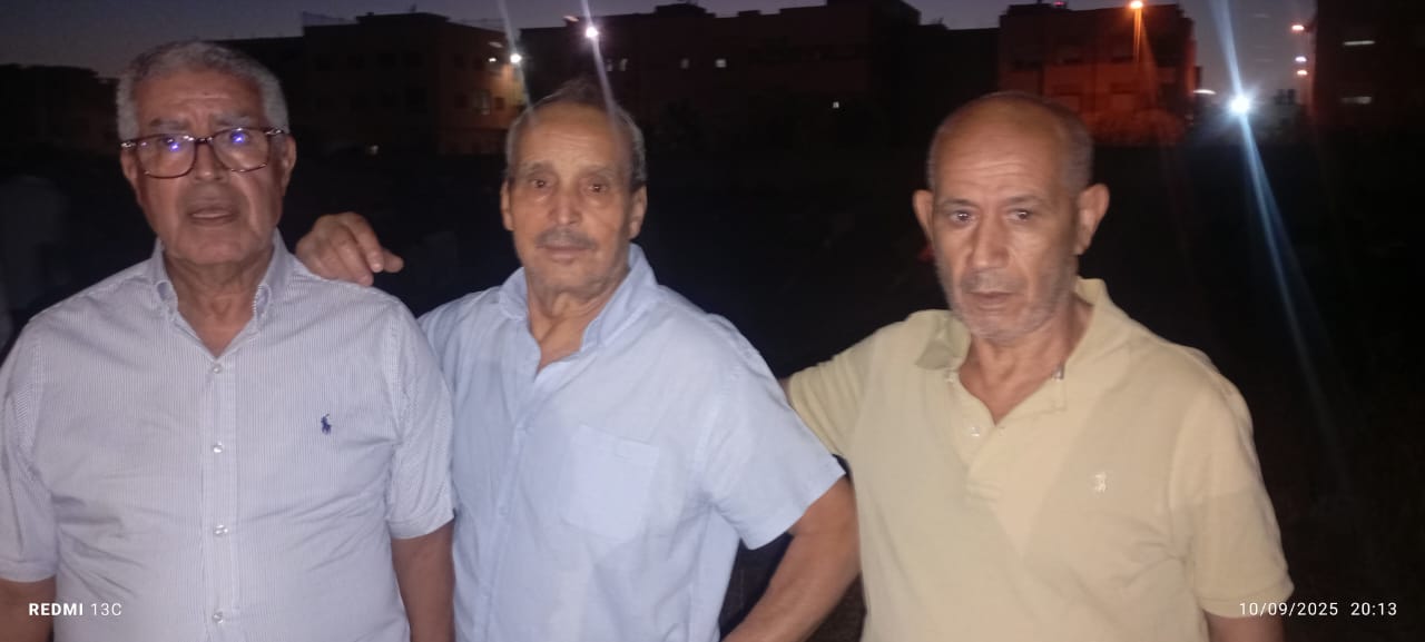 وداع حزين لعبد الصمد أزديوي بحضور أسرته ورفاقه من الرياضة والصحة بمكناس وداع حزين لعبد الصمد أزديوي بحضور أسرته ورفاقه من الرياضة والصحة بمكناس