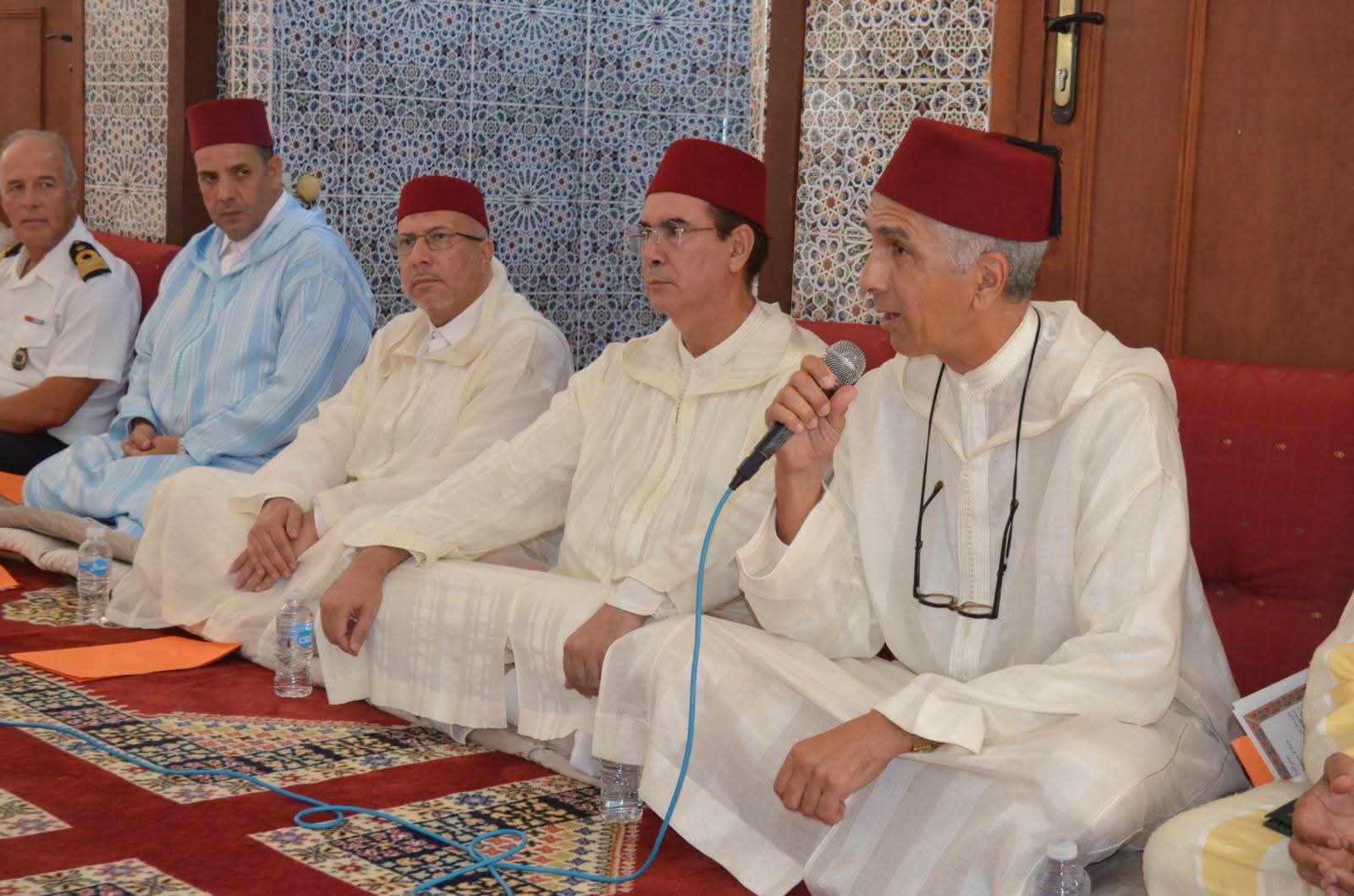 الحسيمة.. هبة ملكية للزاوية العلاوية في ذكرى رحيل الملك الحسن الثاني الحسيمة.. هبة ملكية للزاوية العلاوية في ذكرى رحيل الملك الحسن الثاني