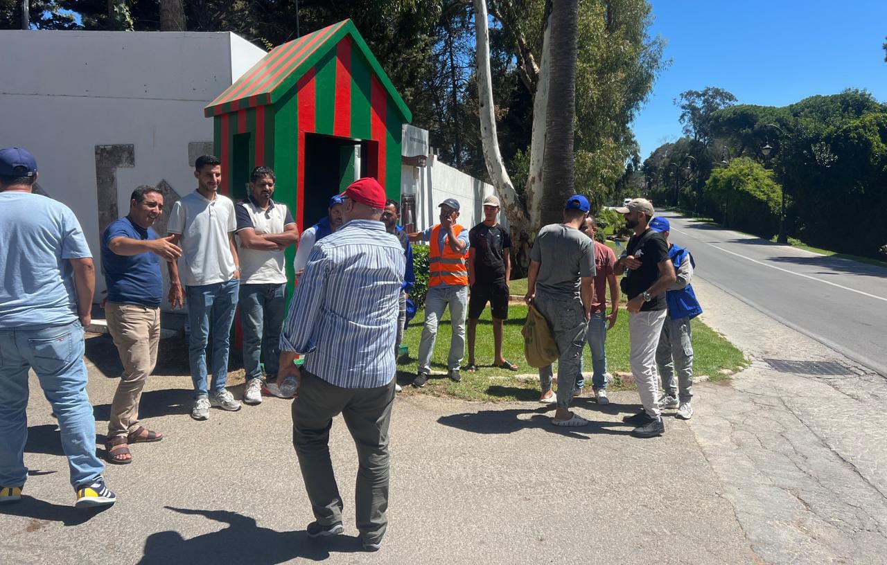 طنجة.. مقاولات مغربية تناشد أميرا سعوديا بعد نزاع مالي ضخم حول إصلاحات داخل قصر طنجة.. مقاولات مغربية تناشد أميرا سعوديا بعد نزاع مالي ضخم حول إصلاحات داخل قصر