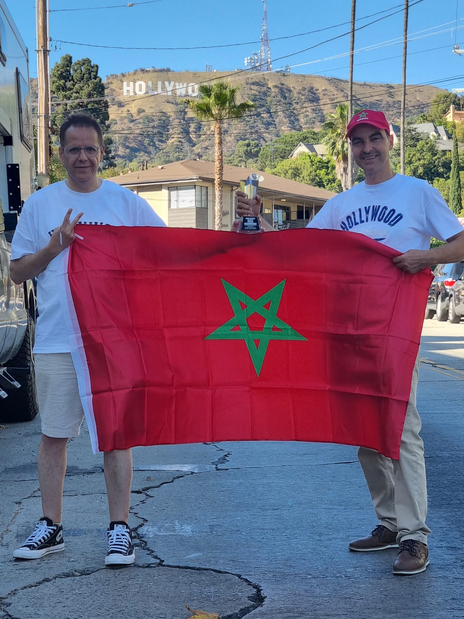 فيلم مغربي يتوج بالجائزة الأولى بهوليود بأمريكا فيلم مغربي يتوج بالجائزة الأولى بهوليود بأمريكا