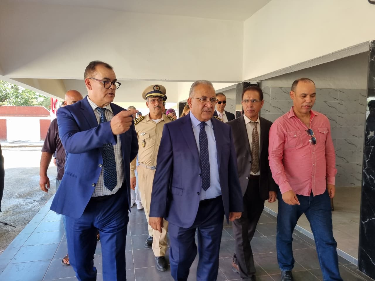 عامل إقليم الخميسات يُشرف على افتتاح سوق السمك بمعايير نموذجية