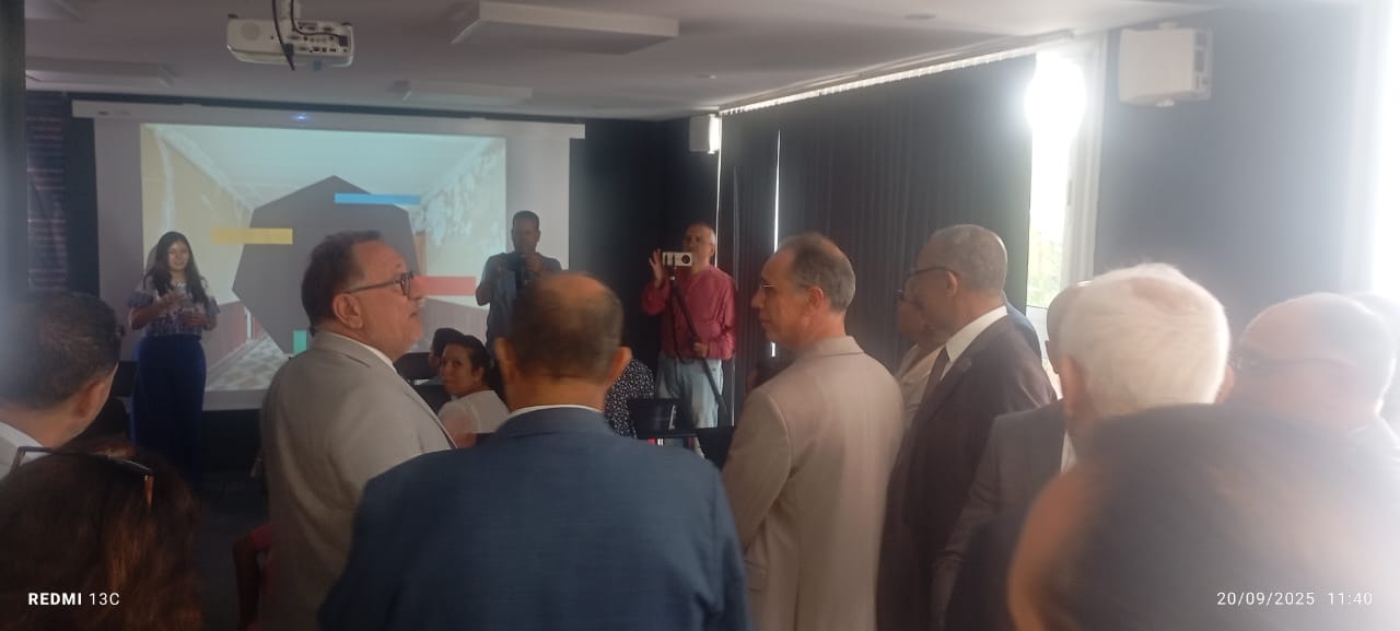 افتتاح المكتبة الوسائطية للمعهد الفرنسي بمكناس محطة جديدة في تعزيز الصداقة المغربية-الفرنسية افتتاح المكتبة الوسائطية للمعهد الفرنسي بمكناس محطة جديدة في تعزيز الصداقة المغربية-الفرنسية