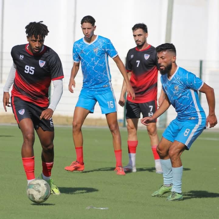 إدارة المغرب التطواني تحصّن البيت الداخلي وتمنح اللاعبين أجواء مثالية قبيل انطلاقة البطولة إدارة المغرب التطواني تحصّن البيت الداخلي وتمنح اللاعبين أجواء مثالية قبيل انطلاقة البطولة