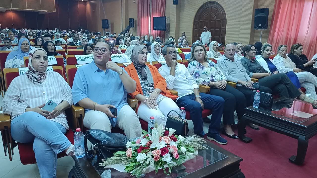 الأمانة الإقليمية لحزب جبهة القوى الديمقراطية بمكناس تنظم لقاء تواصليا بالقاعة الكبرى بمركب الأوقاف والشؤون الإسلامية الأمانة الإقليمية لحزب جبهة القوى الديمقراطية بمكناس تنظم لقاء تواصليا بالقاعة الكبرى بمركب الأوقاف والشؤون الإسلامية