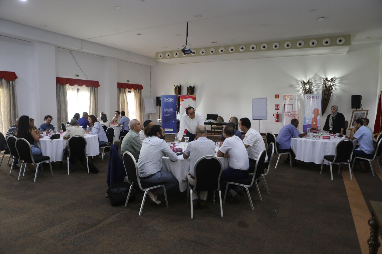 لقاء تنسيقي لتعزيز شبكة الهجرة بالجهة الشرقية لقاء تنسيقي لتعزيز شبكة الهجرة بالجهة الشرقية