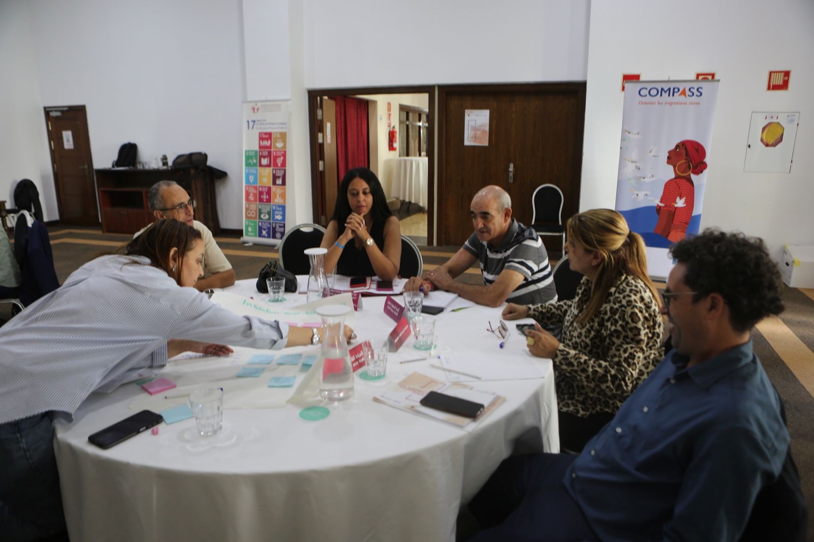 لقاء تنسيقي لتعزيز شبكة الهجرة بالجهة الشرقية لقاء تنسيقي لتعزيز شبكة الهجرة بالجهة الشرقية