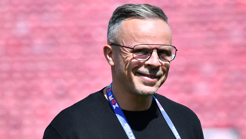 المدرب وهبي...المنتخب المغربي أحسن استغلال نقاط ضعف نظيره الإسباني المدرب وهبي...المنتخب المغربي أحسن استغلال نقاط ضعف نظيره الإسباني