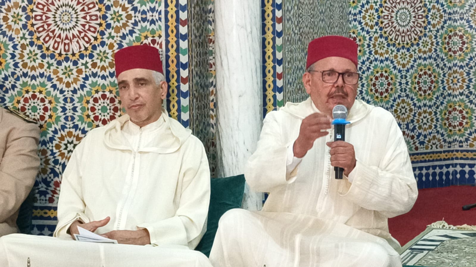 الكاتب العام لعمالة مكناس يترأس حفلا دينيا إحياء للذكرى الـ 27 لوفاة المغفور له جلالة الملك الحسن الثاني طيب الله ثراه الكاتب العام لعمالة مكناس يترأس حفلا دينيا إحياء للذكرى الـ 27 لوفاة المغفور له جلالة الملك الحسن الثاني طيب الله ثراه