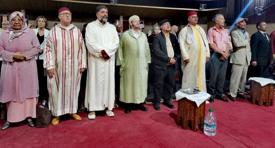 المنتدى المغربي الافريقي للتعاون الدولي ينظم حفلا دينيا للسماع والمديح بمناسبة الذكرى مرور 15قرنا لميلاد سيدنا محمد صلى الله عليه وسلم المنتدى المغربي الافريقي للتعاون الدولي ينظم حفلا دينيا للسماع والمديح بمناسبة الذكرى مرور 15قرنا لميلاد سيدنا محمد صلى الله عليه وسلم