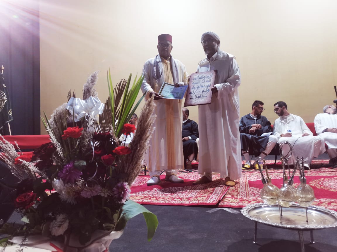 المنتدى المغربي الافريقي للتعاون الدولي ينظم حفلا دينيا للسماع والمديح بمناسبة الذكرى مرور 15قرنا لميلاد سيدنا محمد صلى الله عليه وسلم المنتدى المغربي الافريقي للتعاون الدولي ينظم حفلا دينيا للسماع والمديح بمناسبة الذكرى مرور 15قرنا لميلاد سيدنا محمد صلى الله عليه وسلم