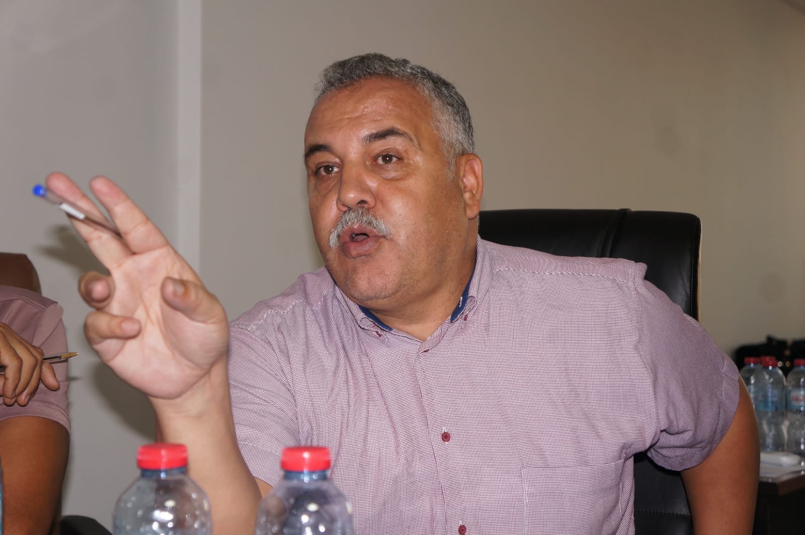 فرع الفيدرالية المغربية لناشري الصحف بجهة فاس مكناس يعقد اول اجتماع له بعد انتخاب مكتبه الجديد فرع الفيدرالية المغربية لناشري الصحف بجهة فاس مكناس يعقد اول اجتماع له بعد انتخاب مكتبه الجديد