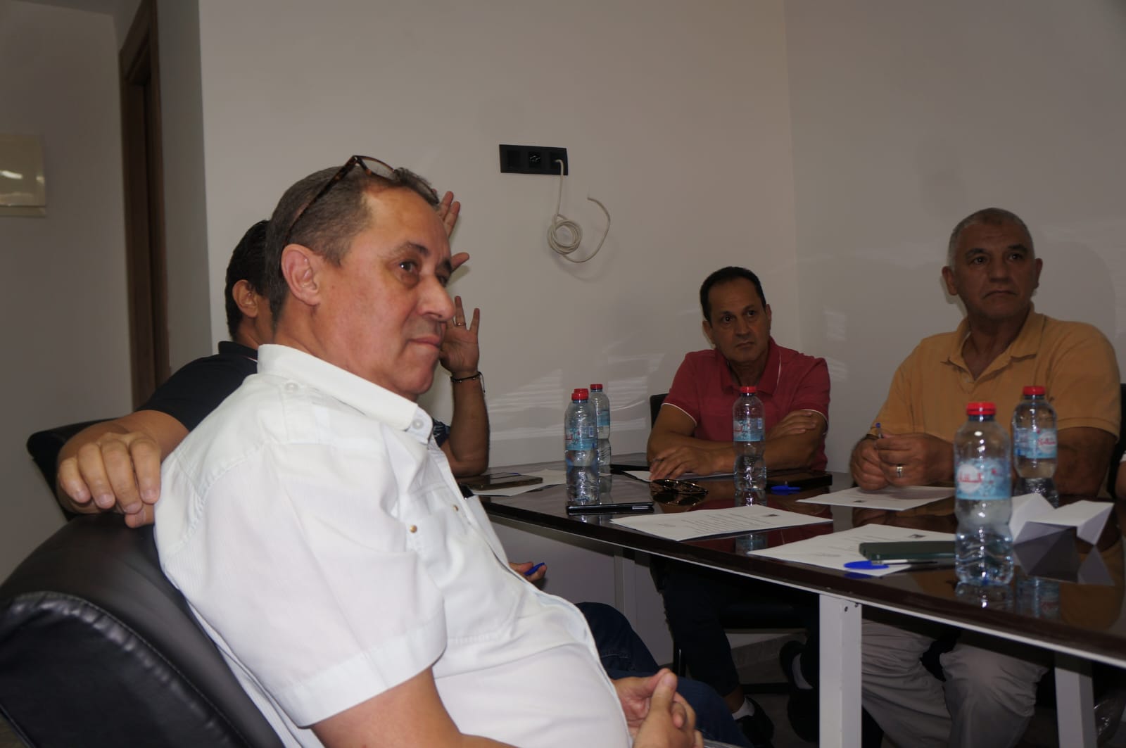 تاشروا الصحف بجهة فاس مكناس يرفضون مشروع قانون المجلس الوطني للصحافة ويدقون ناقوش الخطر لتازم مقاولاتهم تاشروا الصحف بجهة فاس مكناس يرفضون مشروع قانون المجلس الوطني للصحافة ويدقون ناقوش الخطر لتازم مقاولاتهم