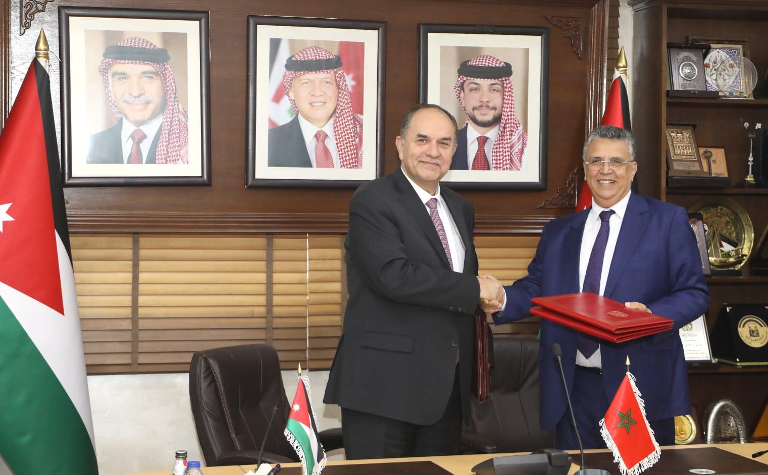 المغرب والأردن يوقعان على اتفاقيتين لتعزيز التعاون القضائي والقانوني