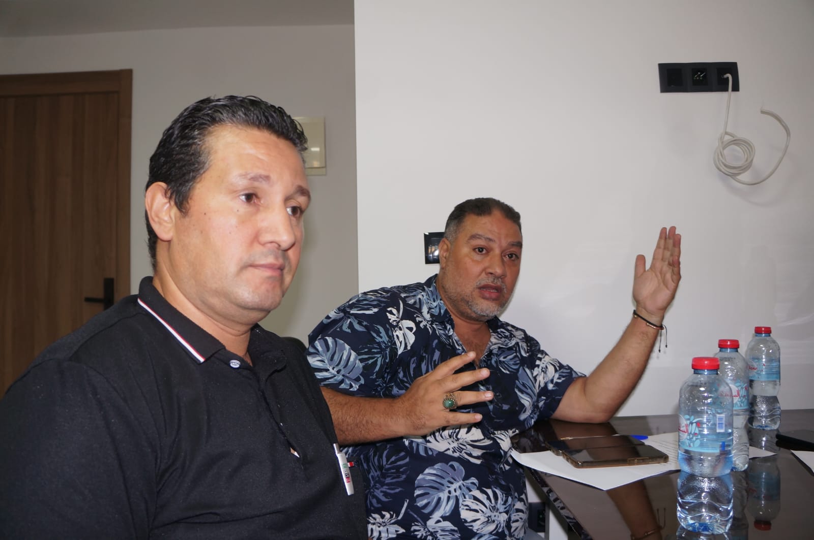 تاشروا الصحف بجهة فاس مكناس يرفضون مشروع قانون المجلس الوطني للصحافة ويدقون ناقوش الخطر لتازم مقاولاتهم تاشروا الصحف بجهة فاس مكناس يرفضون مشروع قانون المجلس الوطني للصحافة ويدقون ناقوش الخطر لتازم مقاولاتهم