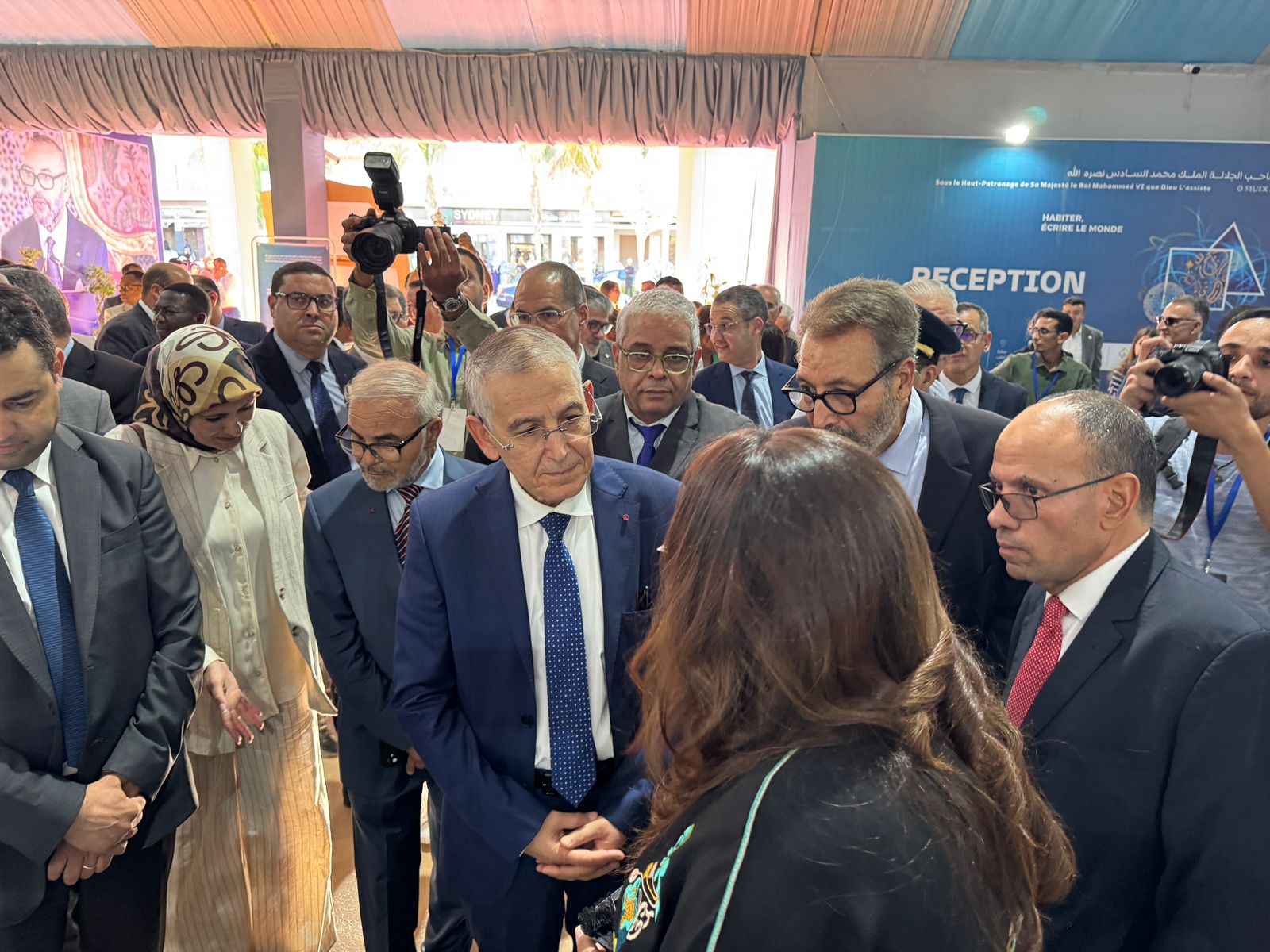 وجدة تحتضن الدورة الخامسة للمعرض المغاربي للكتاب “آداب مغاربية” تحت شعار “أن نقيم في العالم ونكتبه” وجدة تحتضن الدورة الخامسة للمعرض المغاربي للكتاب “آداب مغاربية” تحت شعار “أن نقيم في العالم ونكتبه”