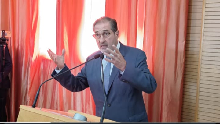 شركات جهوية للاستثمار في صلب نقاش إعداد برنامج التنمية الترابية بمكناس شركات جهوية للاستثمار في صلب نقاش إعداد برنامج التنمية الترابية بمكناس