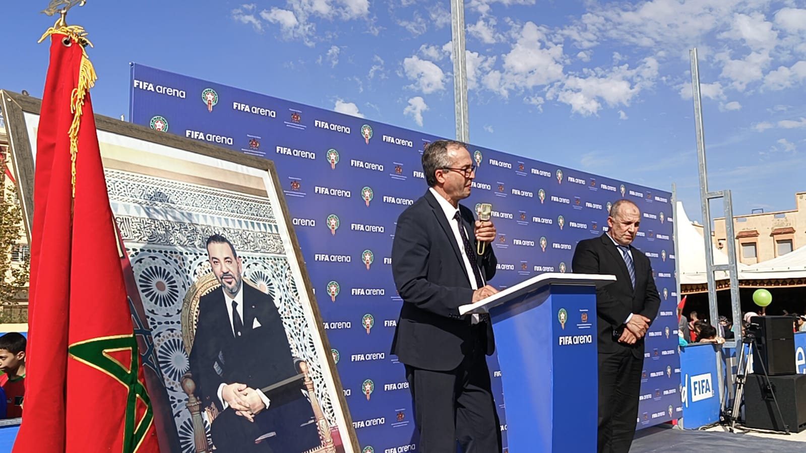 تدشين أول ملعب مصغر بالمغرب ضمن مشروع “FIFA Arena” بمدرسة حليمة السعدية بمكناس تدشين أول ملعب مصغر بالمغرب ضمن مشروع “FIFA Arena” بمدرسة حليمة السعدية بمكناس