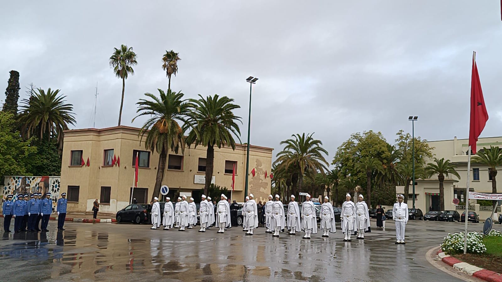 عامل عمالة مكناس يترأس مراسيم تحية العلم الوطني بمناسبة ذكرى المسيرة الخضراء ويشرف على تدشين مشاريع تنموية عامل عمالة مكناس يترأس مراسيم تحية العلم الوطني بمناسبة ذكرى المسيرة الخضراء ويشرف على تدشين مشاريع تنموية