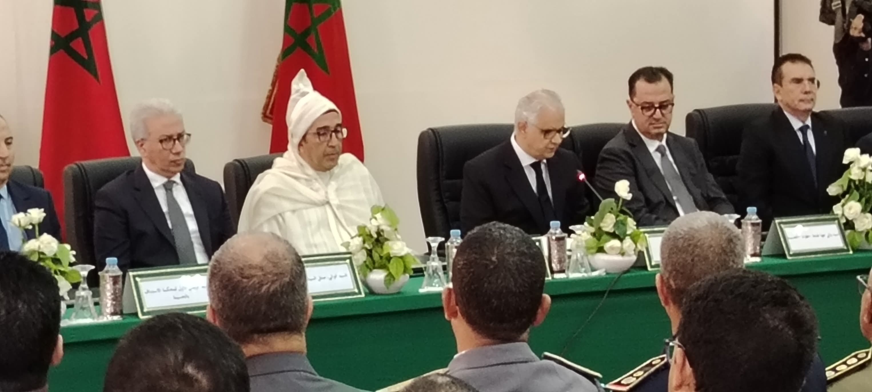 نزار بركة يشرف على تنصيب فؤاد حاجي عاملاً جديداً على إقليم الحسيمة نزار بركة يشرف على تنصيب فؤاد حاجي عاملاً جديداً على إقليم الحسيمة