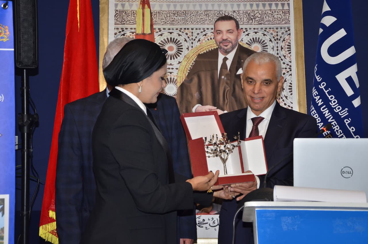 المغرب يستضيف للمرة الثالثة المؤتمر العالمي للصحفيين السياحيين بمشاركة 200 صحفياً المغرب يستضيف للمرة الثالثة المؤتمر العالمي للصحفيين السياحيين بمشاركة 200 صحفياً