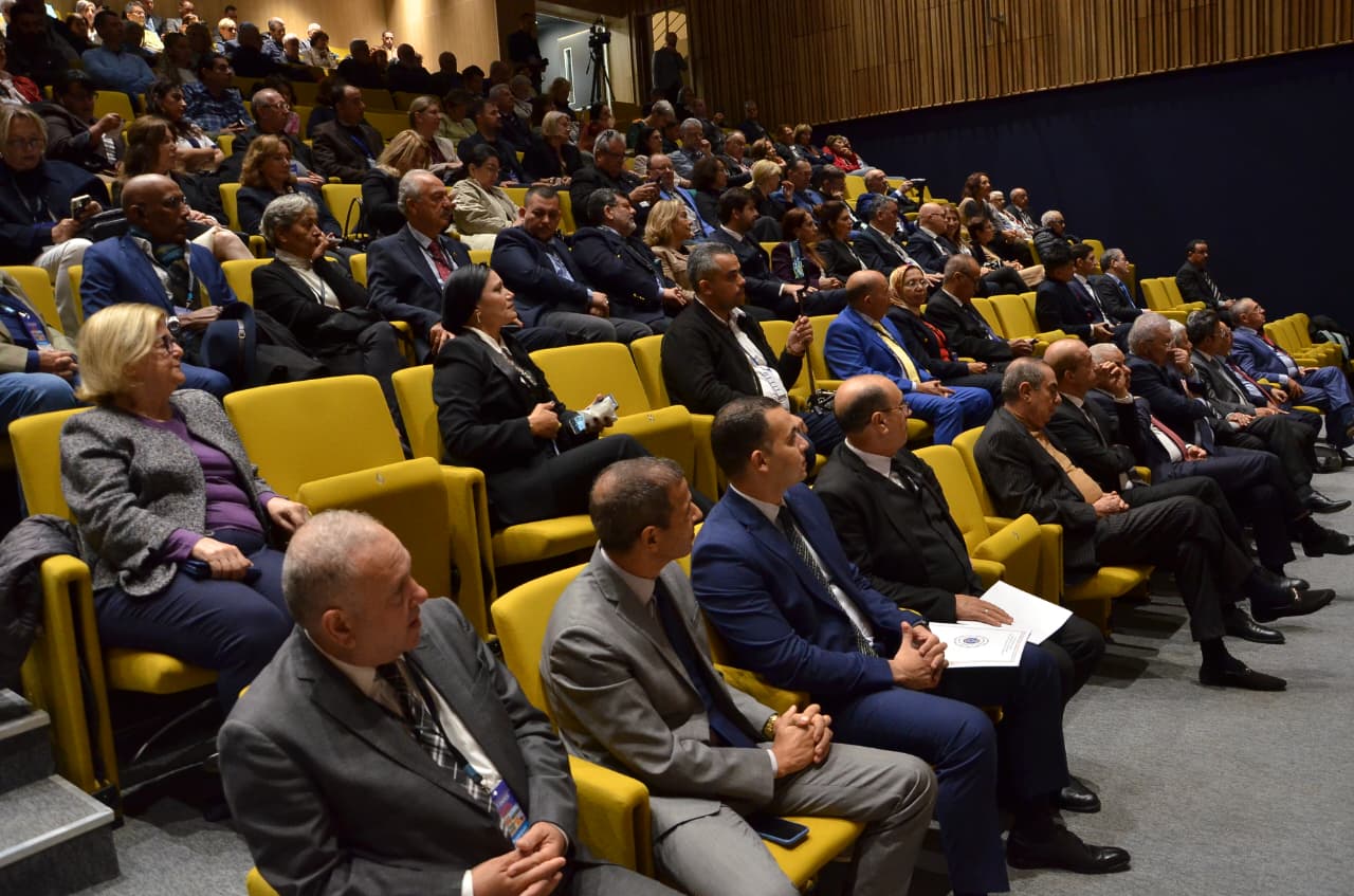 المغرب يستضيف للمرة الثالثة المؤتمر العالمي للصحفيين السياحيين بمشاركة 200 صحفياً المغرب يستضيف للمرة الثالثة المؤتمر العالمي للصحفيين السياحيين بمشاركة 200 صحفياً