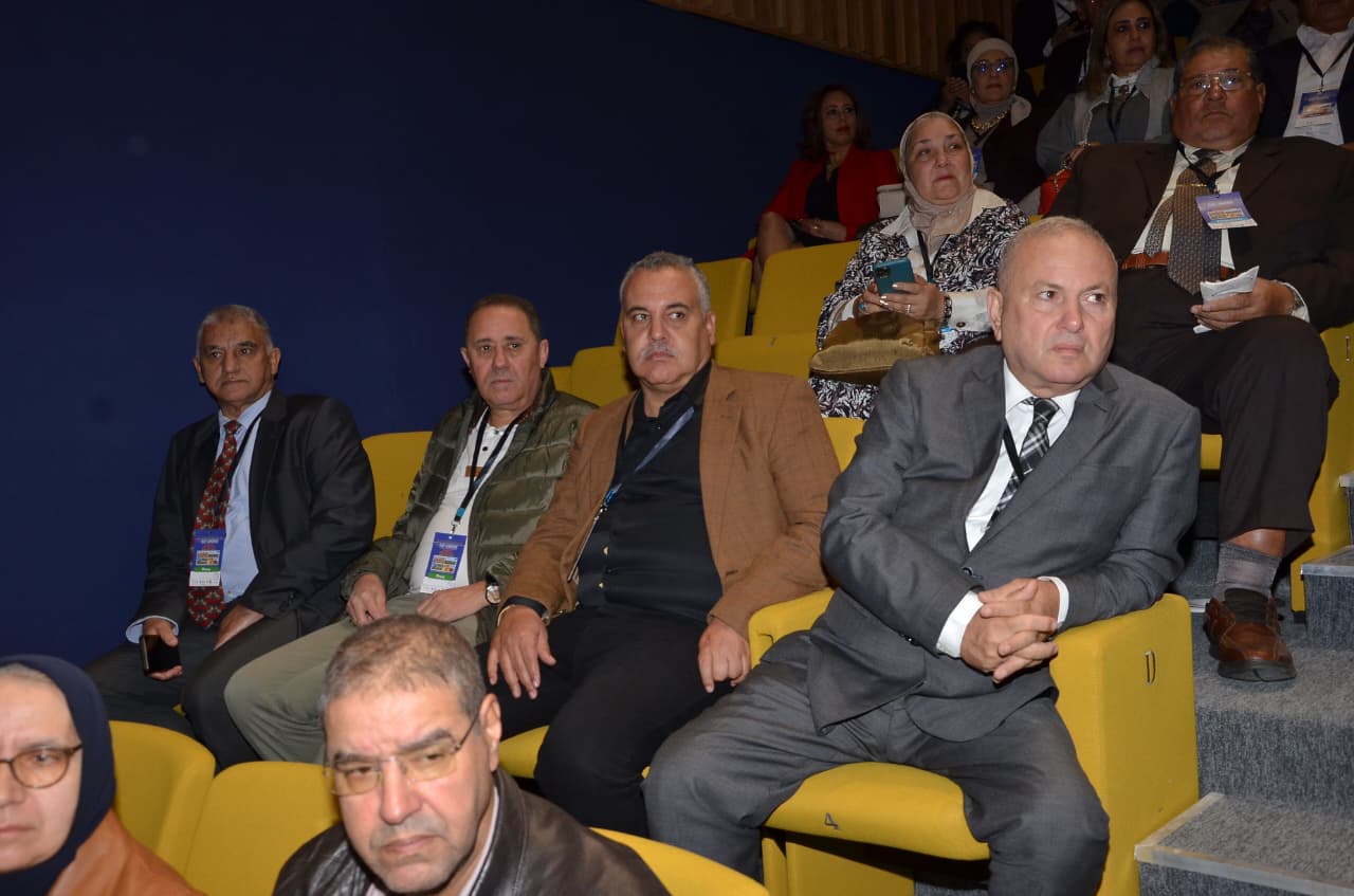 المغرب يستضيف للمرة الثالثة المؤتمر العالمي للصحفيين السياحيين بمشاركة 200 صحفياً المغرب يستضيف للمرة الثالثة المؤتمر العالمي للصحفيين السياحيين بمشاركة 200 صحفياً