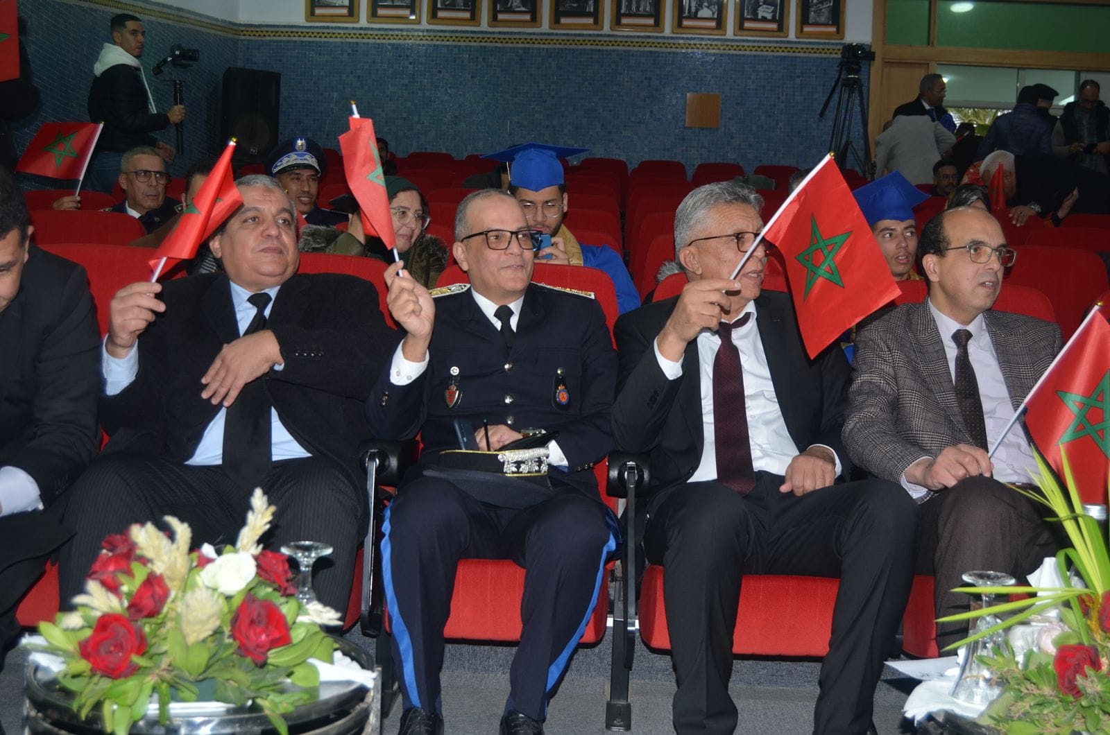 الأمن الوطني: ولاية أمن مكناس تحتفي بأبنائها في حفل التميز والإبداع. الأمن الوطني: ولاية أمن مكناس تحتفي بأبنائها في حفل التميز والإبداع.