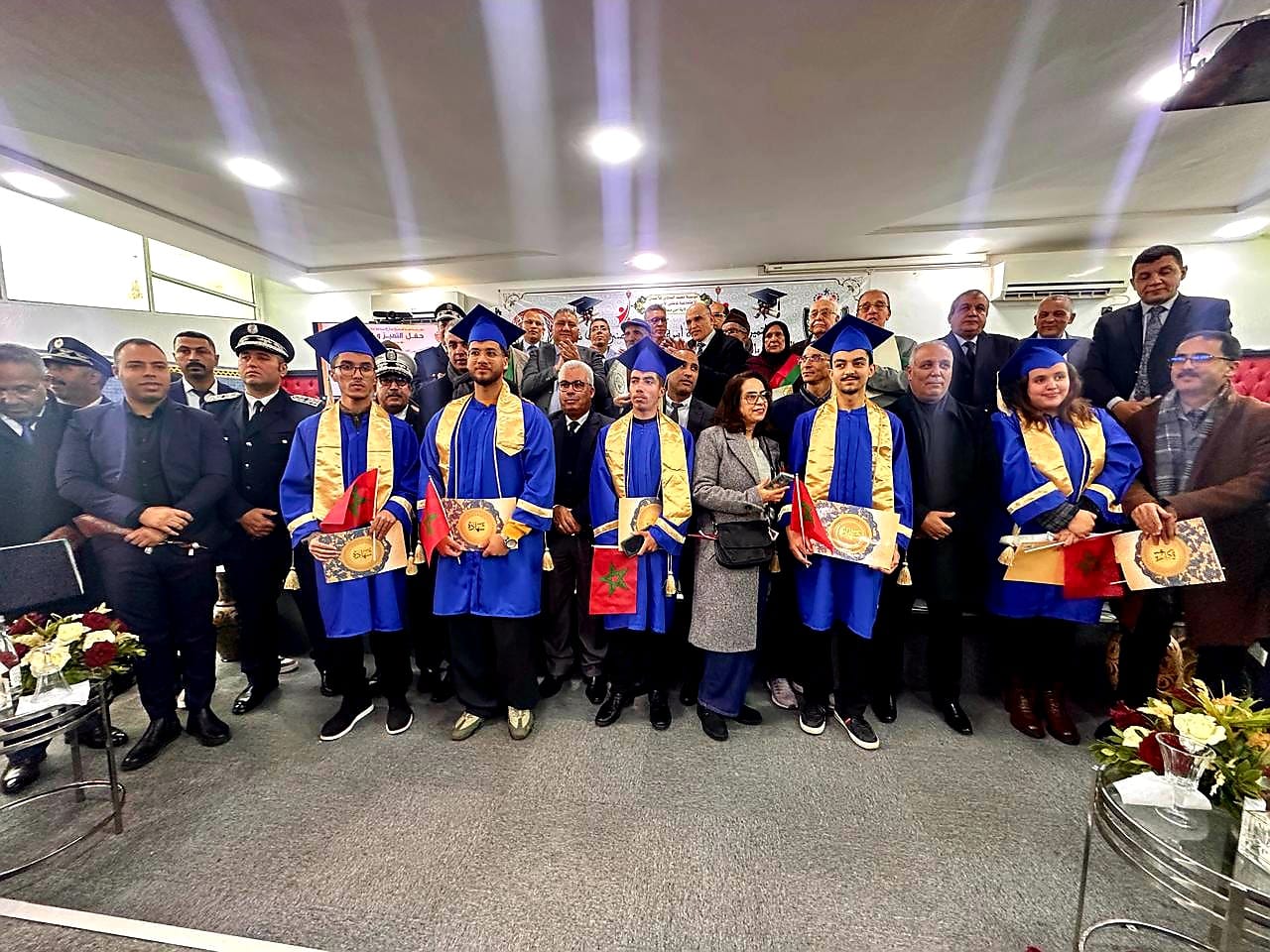 الأمن الوطني: ولاية أمن مكناس تحتفي بأبنائها في حفل التميز والإبداع. الأمن الوطني: ولاية أمن مكناس تحتفي بأبنائها في حفل التميز والإبداع.