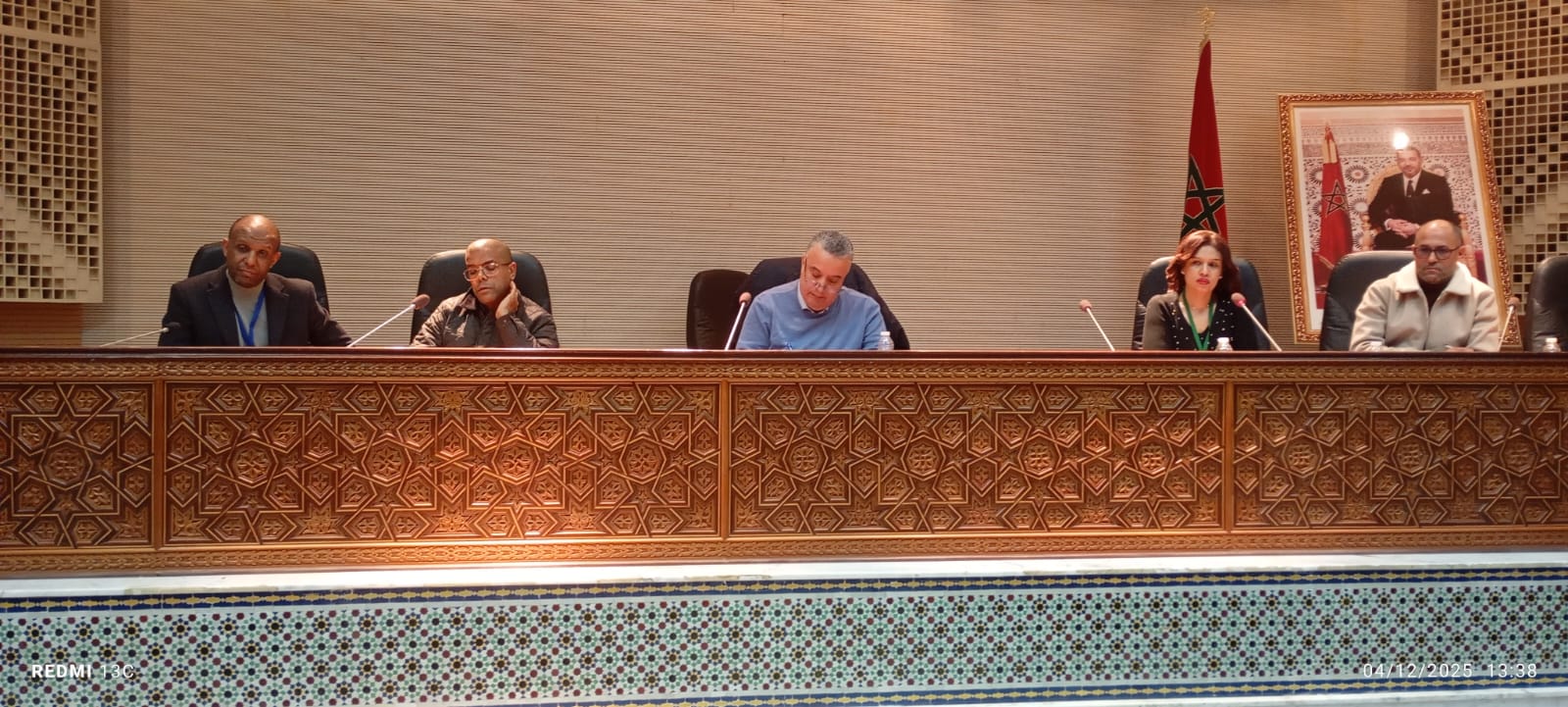 باحثون وخبراء بالصحة يجمعون بمكناس على أن تثمين الموارد البشرية مفتاح إصلاح المنظومة الصحية باحثون وخبراء بالصحة يجمعون بمكناس على أن تثمين الموارد البشرية مفتاح إصلاح المنظومة الصحية