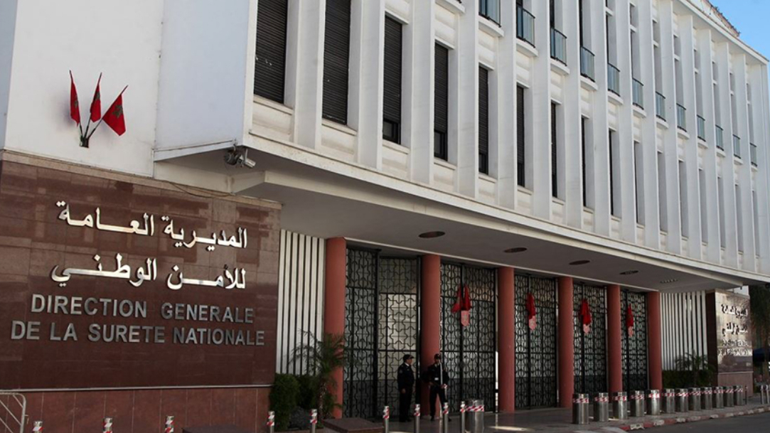 اختفاء مواطن فرنسي بالرباط… المديرية العامة للأمن الوطني تنفي مزاعم “لوفيغارو” الفرنسية بشأن تأخر في البحث وتؤكد أن مصالحها تتابع القضية بما يفرضه القانون (بلاغ) اختفاء مواطن فرنسي بالرباط… المديرية العامة للأمن الوطني تنفي مزاعم “لوفيغارو” الفرنسية بشأن تأخر في البحث وتؤكد أن مصالحها تتابع القضية بما يفرضه القانون (بلاغ)