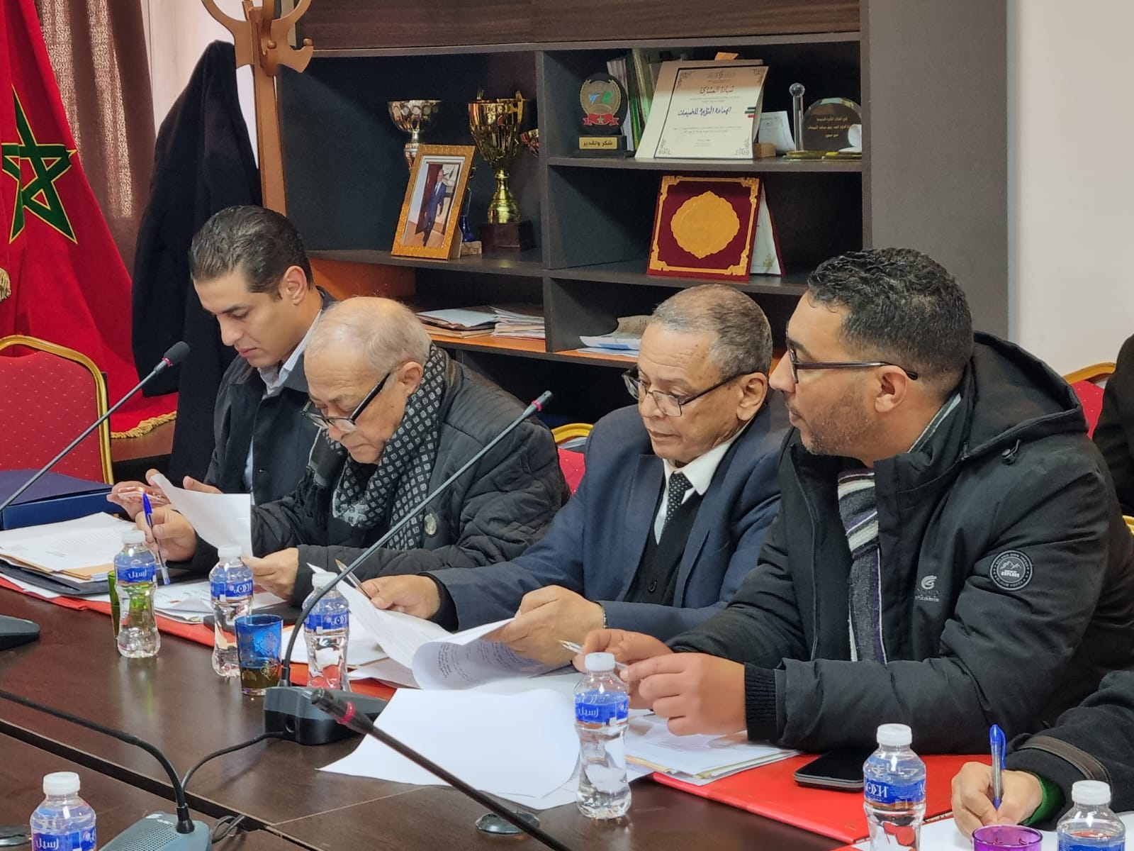 المجلس الجماعي للخميسات يعقد دورته العادية لشهر فبراير ويصادق على مشاريع تنموية وبنيوية