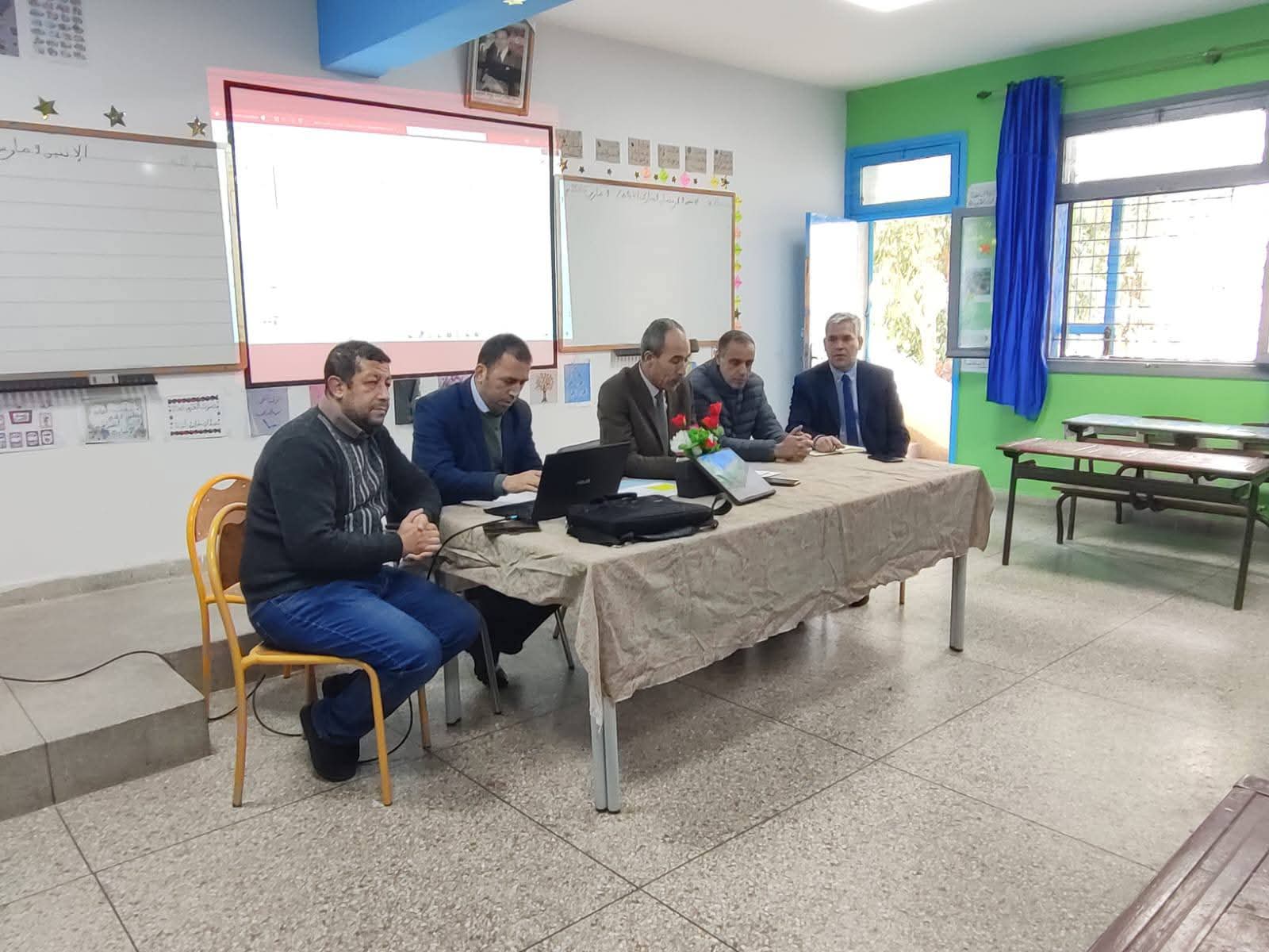 مديرية مكناس: مواصلة الزيارات الميدانية لتتبع تنزيل مشروع مدارس الريادة بالاقليم . مديرية مكناس: مواصلة الزيارات الميدانية لتتبع تنزيل مشروع مدارس الريادة بالاقليم .