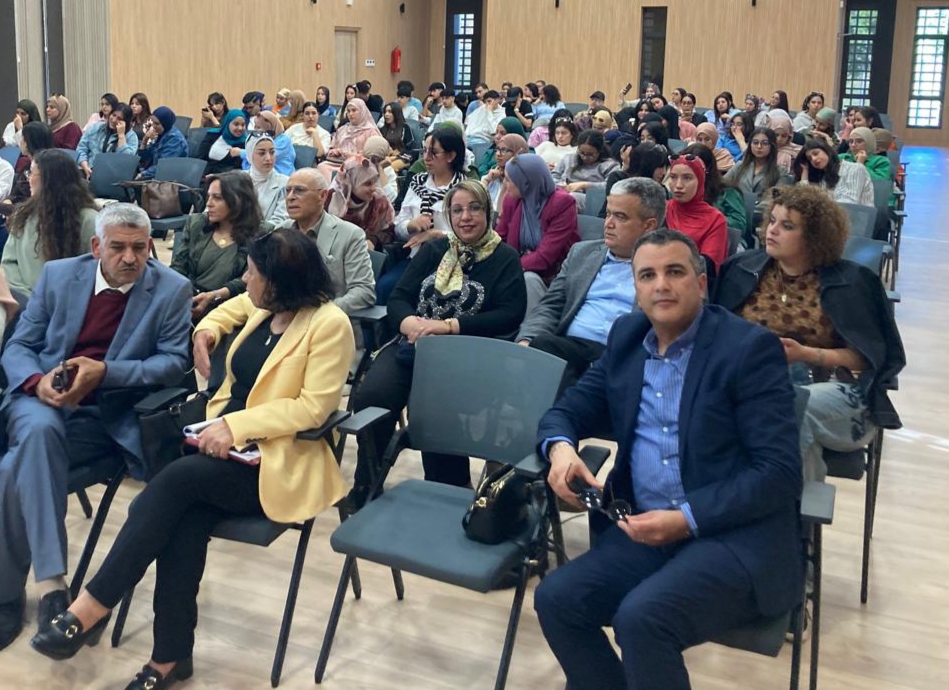 دار الحكيم تحتضن احتفالا باليوم العالمي للممرض وتثمن مبادرات التكوين والإسعافات الأولية