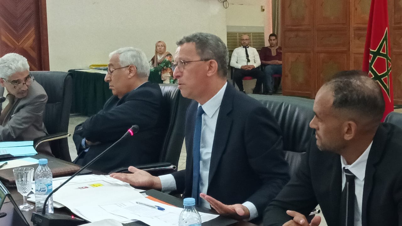 المجلس الإقليمي لعمالة مكناس يصادق على عدة مشاريع تنموية استراتيجية المجلس الإقليمي لعمالة مكناس يصادق على عدة مشاريع تنموية استراتيجية