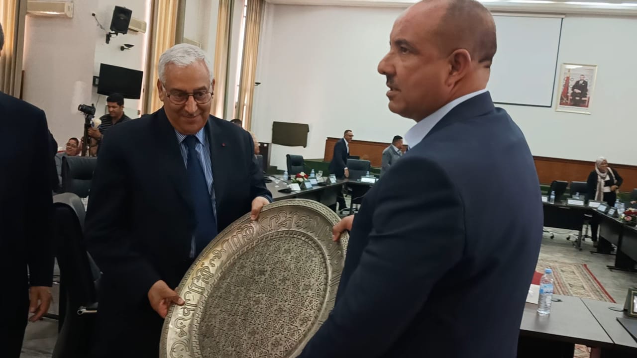 المجلس الإقليمي لعمالة مكناس يصادق على عدة مشاريع تنموية استراتيجية المجلس الإقليمي لعمالة مكناس يصادق على عدة مشاريع تنموية استراتيجية