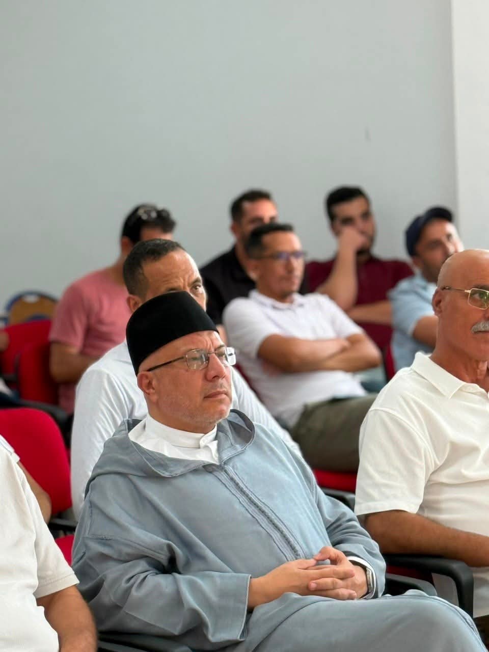 وفاء لمسيرة تربوية متميزة.. ثانوية أيت قمرة بالحسيمة تحتفي بمديرها محمد العلاوي في حفل تكريمي مميز وفاء لمسيرة تربوية متميزة.. ثانوية أيت قمرة بالحسيمة تحتفي بمديرها محمد العلاوي في حفل تكريمي مميز