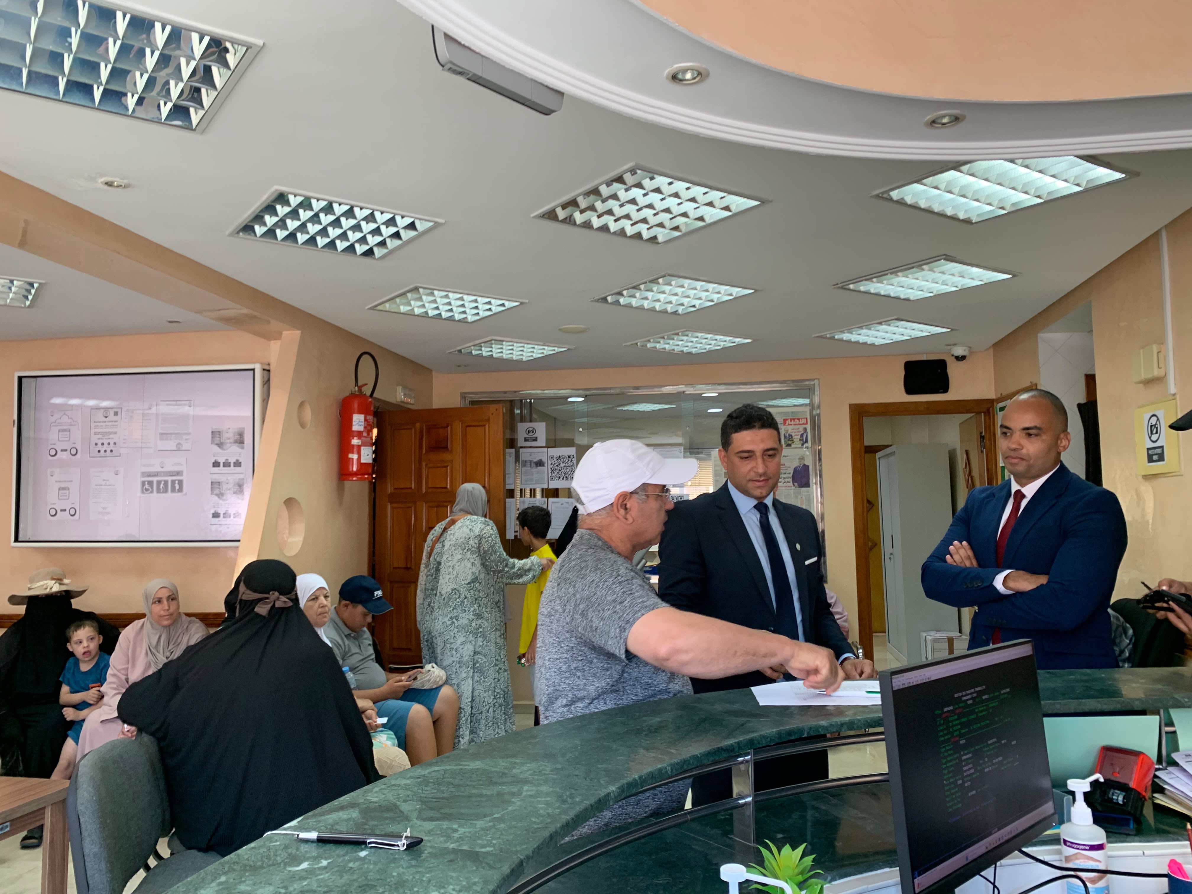 الحسيمة.. التعاضدية العامة لموظفي الإدارات العمومية توزع نظارات طبية وأطقما للأسنان