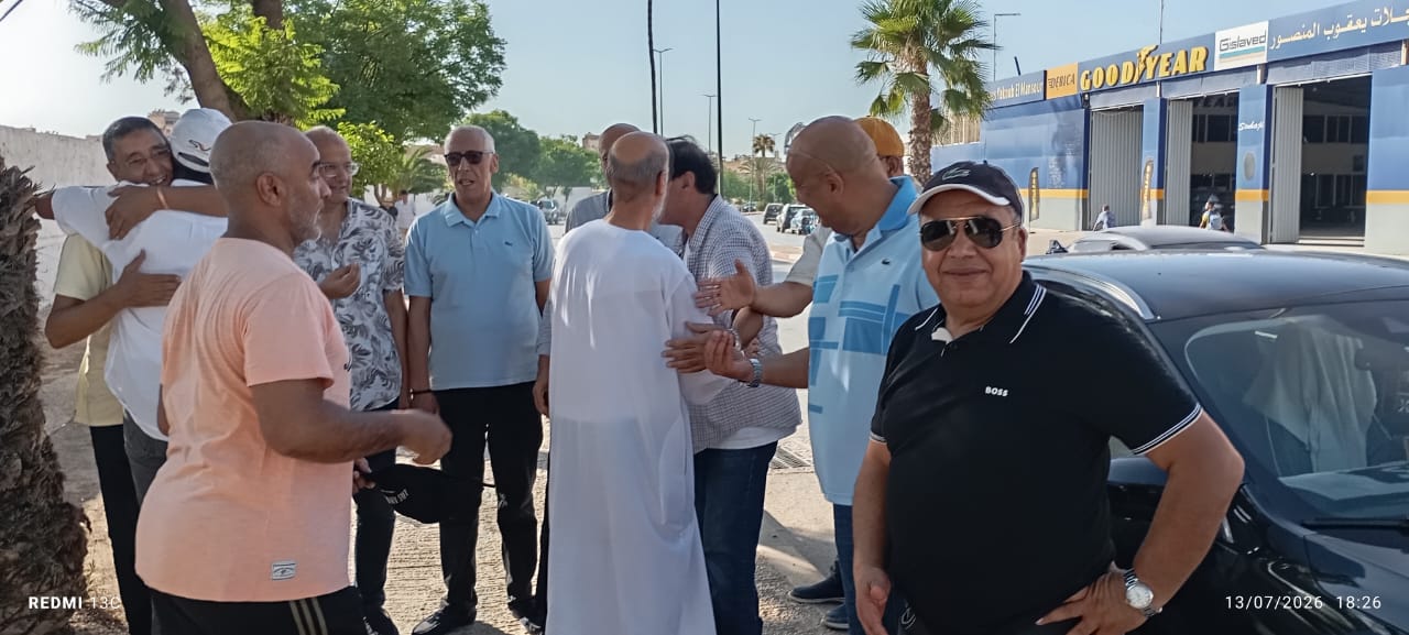 الأسرة الرياضية والتربوية وفعاليات المجتمع تودع مصطفى الضاوي إلى مثواه الأخير الأسرة الرياضية والتربوية وفعاليات المجتمع تودع مصطفى الضاوي إلى مثواه الأخير