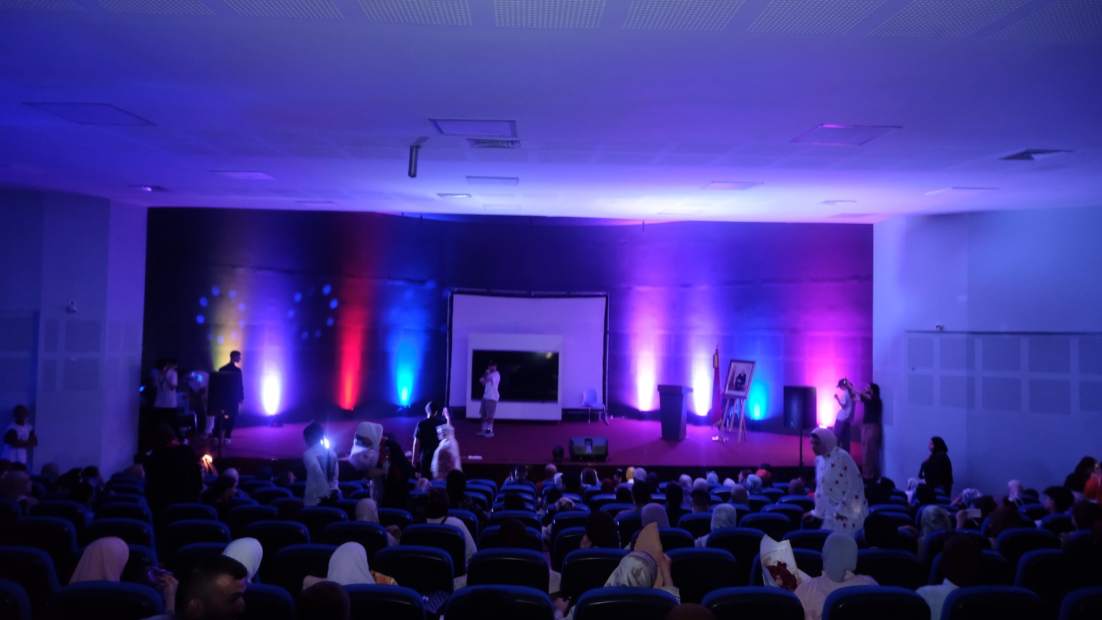 حفل تخرج مميز بدار الشباب حسنونة بطنجة يحتفي بإبداعات الشباب حفل تخرج مميز بدار الشباب حسنونة بطنجة يحتفي بإبداعات الشباب