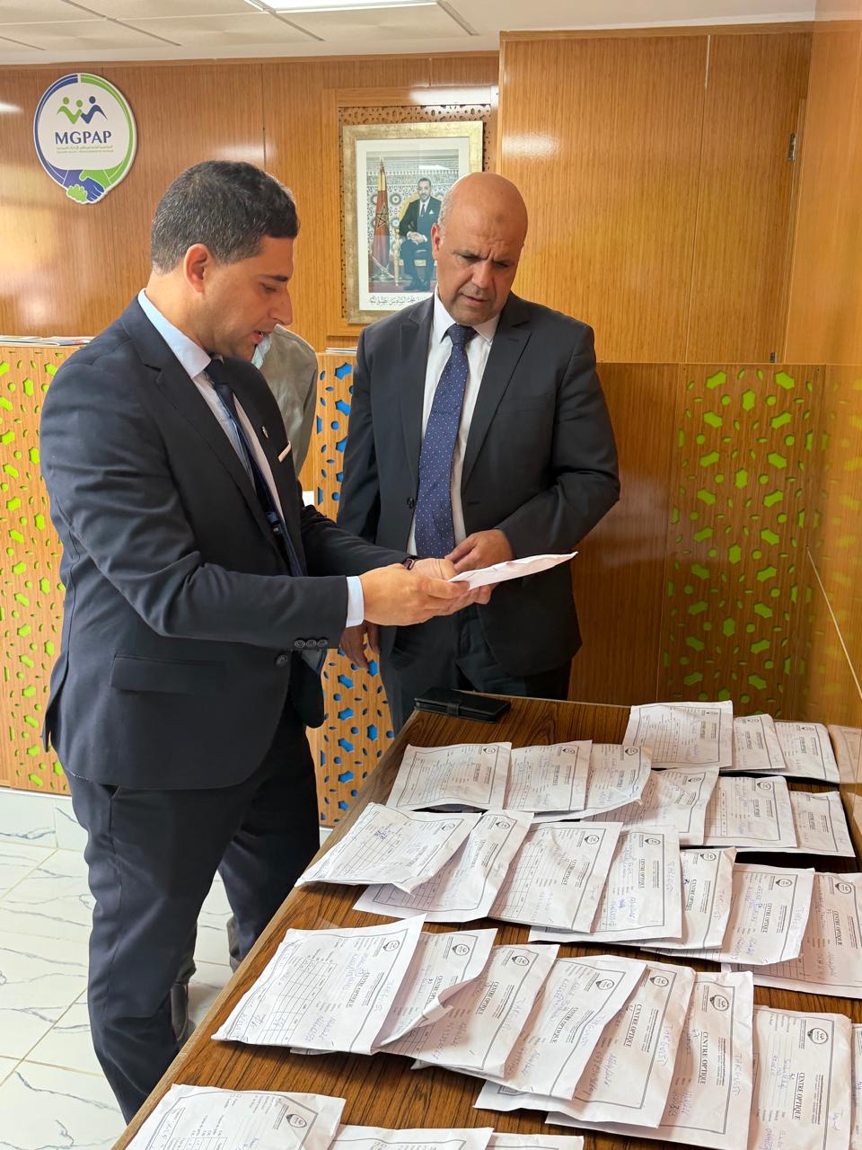 تارجيست.. التعاضدية العامة لموظفي الإدارات العمومية تسلم نظارات طبية وأطقم أسنان للمستفيدين