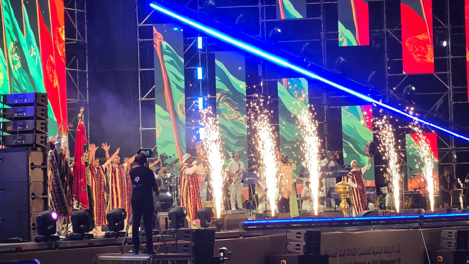 مكناس: مهرجان عيساوة الدلالة الفنية والثقافية التي أخرجت المدينة من رُوتينها اليومي. مكناس: مهرجان عيساوة الدلالة الفنية والثقافية التي أخرجت المدينة من رُوتينها اليومي.