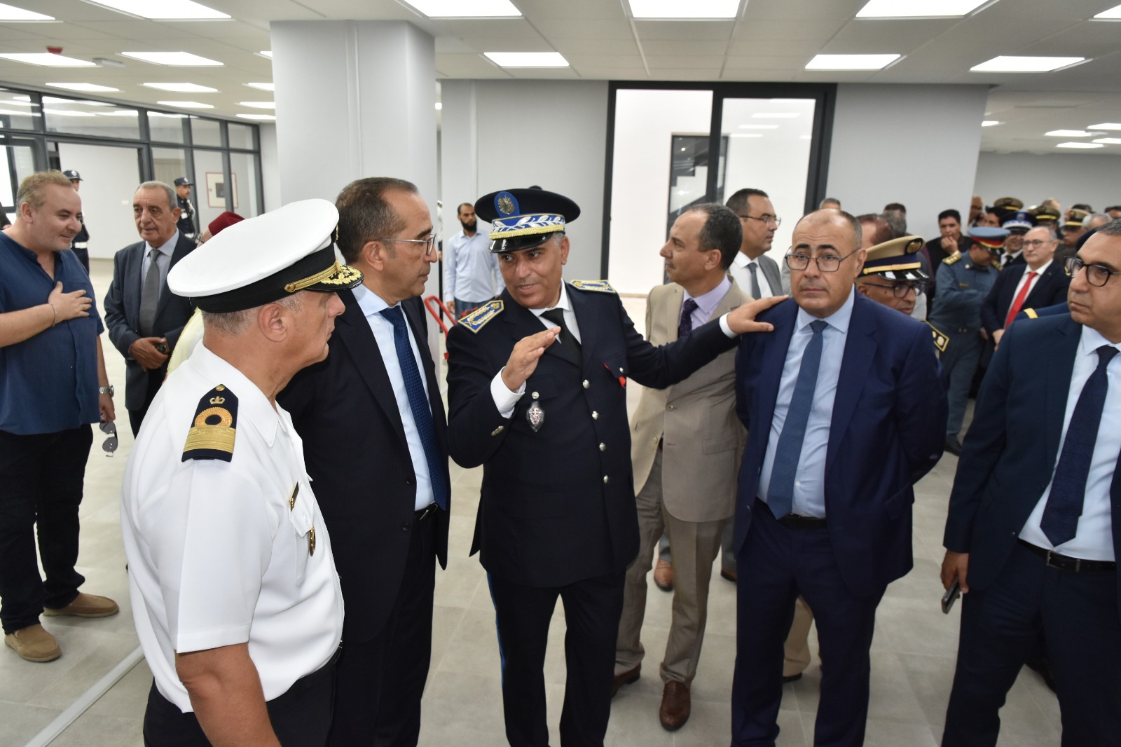 الحسيمة تعزز بنيتها الأمنية بافتتاح مجمع أمني حديث بمناسبة عيد العرش المجيد