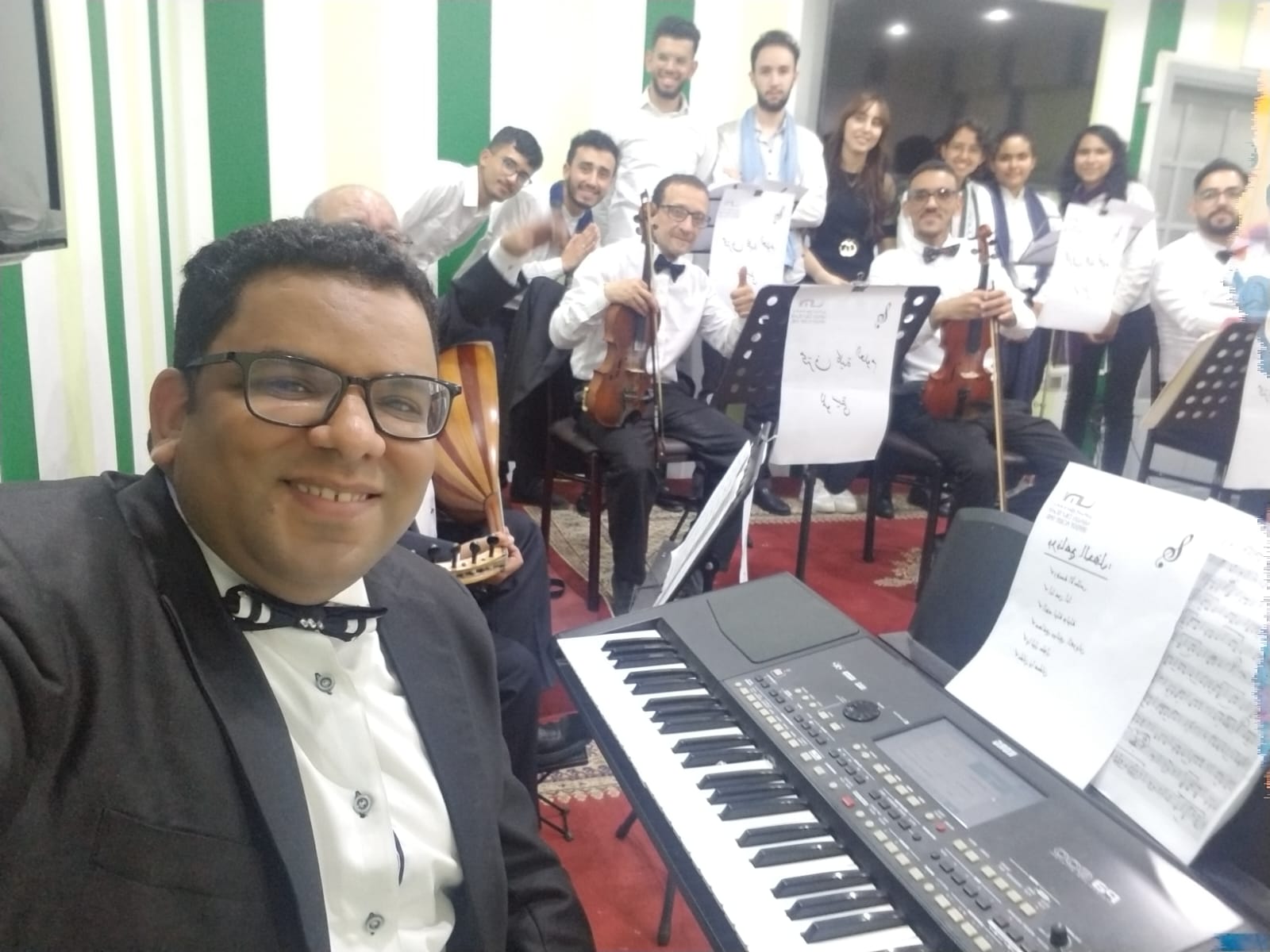 بمناسبة عيد العرش المجيد: الفنان عبد الحليم غالي يطلق عملاً فنياً جديداً بعنوان بمناسبة عيد العرش المجيد: الفنان عبد الحليم غالي يطلق عملاً فنياً جديداً بعنوان